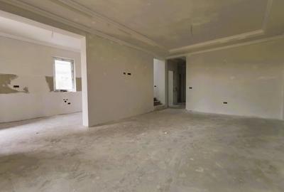 Duplex cu 5 camere cu Teren 300 Mp în Săcălaz - 2