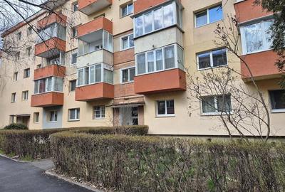 Apartament cu 3 camere nedecomandat în Scriitorilor - 1