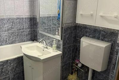 3 camere Prundu etalj 2 din4 centrala 2bai 75mp 95000euro - 1