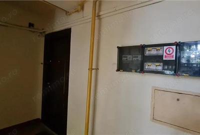 Apartament 2 camere et.1 pe B-dul Revolutiei, zona Banca ING Podgoria Apartament 2 camere et.1 pe B-dul Revolutiei, zona Banca ING Podgoria - 8