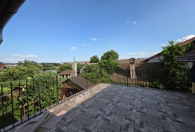 Gospodarie pe teren peste 1100mp, pe trei niveluri, Centru-Harman - 3