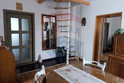 Casă individuală cu 5 camere cu Teren 343 Mp în Est - 21