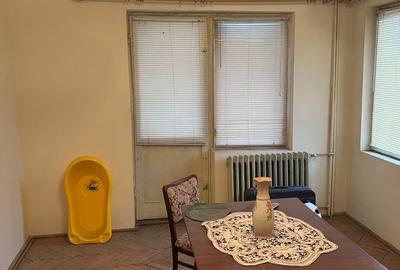 Apartament cu 3 camere decomandat în Central - 4