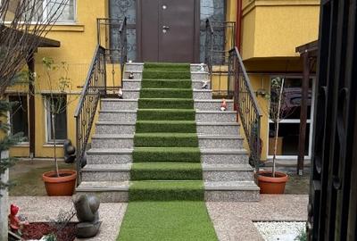 Casă individuală cu 10 camere cu Teren 410 Mp în Pantelimon - 1