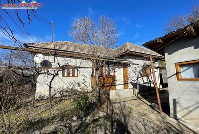 Casa de in localitatea Malcoci-judet Tulcea - 3