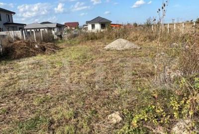 Teren de vanzare in Partos - 1