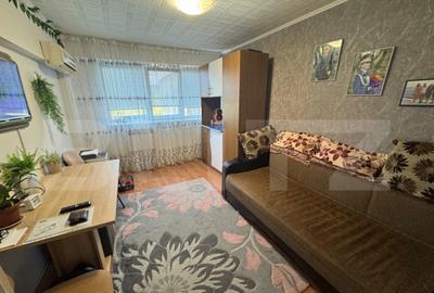Apartament 3 camere, 50 mp, zona Stadionului Valea Rosie - 1