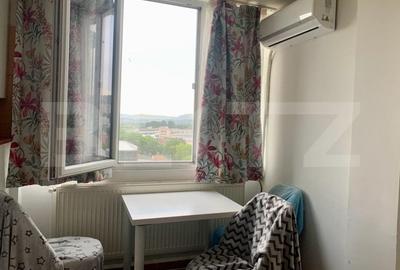 Apartament  cu o camera, 32 mp, zona Aleea Carpati - 7