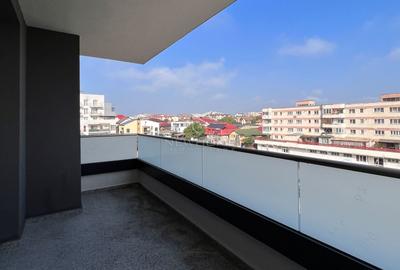 Apartament cu 3 camere semidecomandat în Între Lacuri - 1
