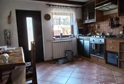Casă cu 5 camere cu Teren 700 Mp în Zamora - 1