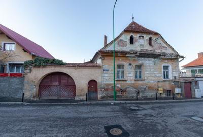 Casă cu 9 camere cu Canalizare în Centrul Istoric - 9