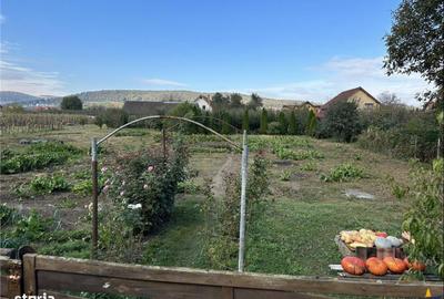 Teren de 1409 mp, în Sântana de Mureș - 1