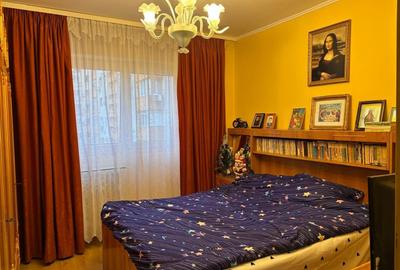 APARTAMENT 2 CAM-CURAT-RAHOVA-BARCA-BLOC 1986-REABILITAT - 1