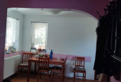 Casă cu 4 camere în Berceni - 4