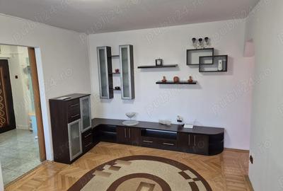 Ofer spre inchiriere apartament 3 camere Calea Grivitei-Gara de Nord mobilat si complet utilat - 1