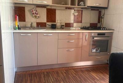 Apartament cu 3 camere decomandat în Central - 11