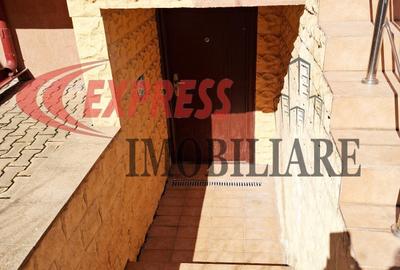 Casă cu 5 camere cu Teren 350 Mp în Dristor - 12