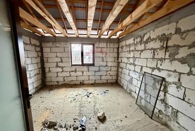 Casă cu 5 camere cu Teren 1218 Mp în Vităneștii de sub Măgură - 12