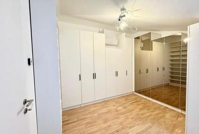 Casă cu 5 camere cu Canalizare în Central - 13