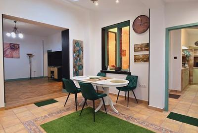 Apartament cu 3 camere în Central - 1