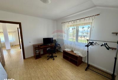 Casă cu 5 camere cu Teren 3400 Mp în Garoafa - 3