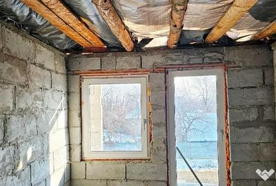 Casă cu 5 camere cu Teren 1407 Mp în Girov - 10