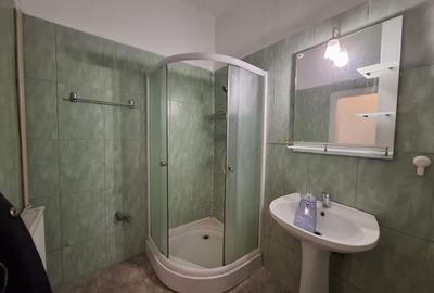 Apartament cu 3 camere circular în Capitale - 11