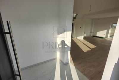 Duplex despartit prin camera tehnica -  zona foarte buna- 5 camere Duplex despartit prin camera tehnica -  zona foarte buna- 5 camere - 2