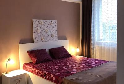 Apartament cu 2 camere decomandat în Micro 19