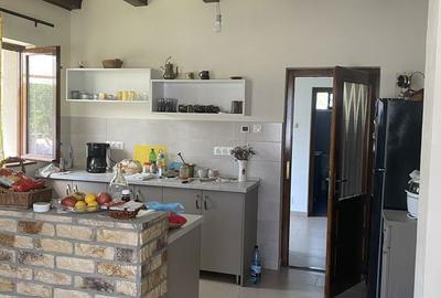 Casă cu 3 camere în Central - 6