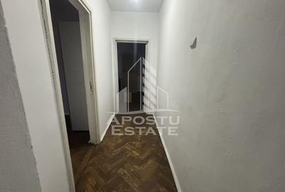 Apartament cu 3 camere si două băi in zona Sagului, decomandat - 7