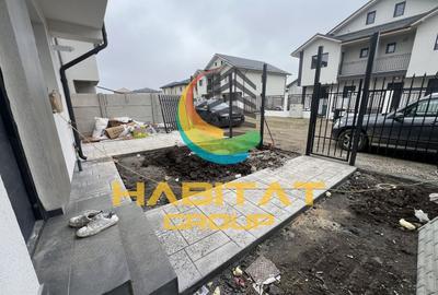 Casă cu 3 camere cu Canalizare în Central