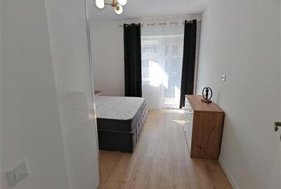 Apartament cu 2 camere decomandat, mobilat în Tractorul - 5