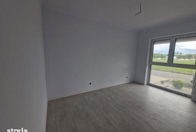 Apartament cu 4 camere în Florești - 10