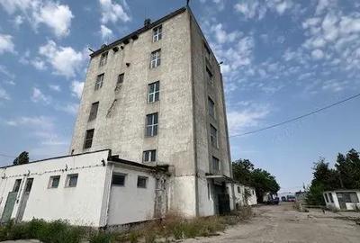 Spațiu comercial, de 17,059 mp, în Nord - 4
