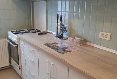 Apartament de 3 camere - Sinaia, zona centrala - 11