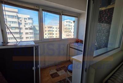 Vanzare apartament 3 camere decomandat Titulescu, an 1982 - 5