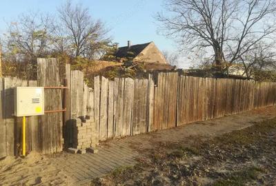 Casa pe colt langa Politia Nadlac, M. Eminescu colt cu V. Lucaciu - 5