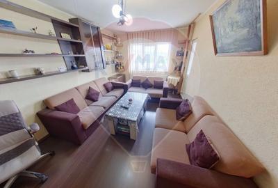 Apartament cu 3 camere decomandat, mobilat în Central - 2