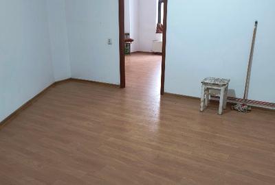 Apartament cu 2 camere semidecomandat în Cișmigiu - 3