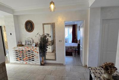 Casă individuală cu 7 camere cu Teren 2167 Mp în Rușii-Mănăstioara - 9