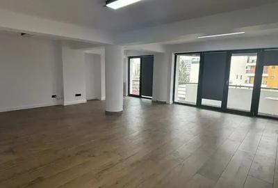 Inchiriere Birouri | Cladire Recent Renovata | 500 m Metrou 1 mai - 2