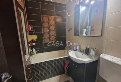 Apartament 3 camere, situat in Targu Jiu, Str Unirii - 4