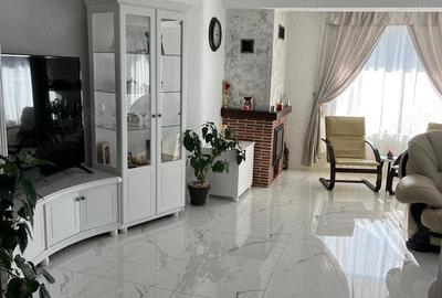 Casă cu 5 camere în Dezmir - 3