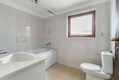 Casă individuală cu 4 camere cu Canalizare în Chiajna - 2