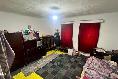 Teren de 1438 mp, în Central - 2