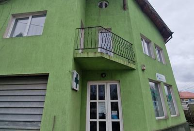 Casă cu 7 camere cu Teren 255 Mp în Central - 6