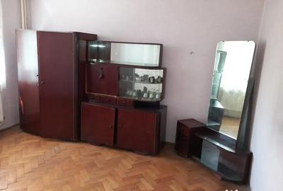 Apartament cu 2 camere decomandat în Central - 3