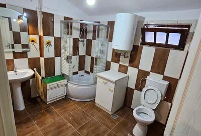 Spațiu comercial, de 40 mp, în Central - 2