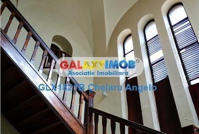 Cismigiu, vila neoromaneasca, suprafata construita 3000 mp, teren 1760 - 15